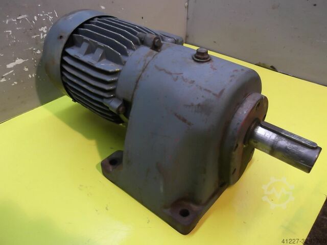 Gear motor 0.37 kW 17 rpm ABM IIb/D15/8