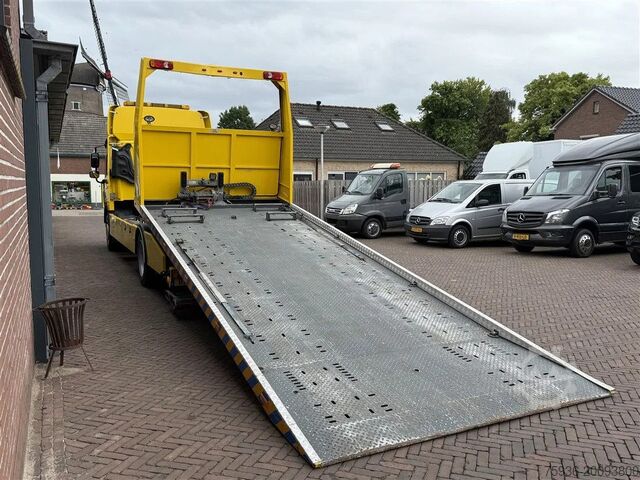 Recovery vehicle DAF CF 65.300 Towtruck Depannage Lier Brille Sleepe...