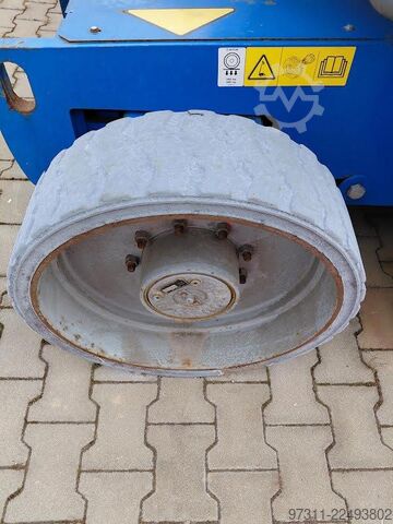 Articulated boom lift Genie Z-40/23N RJ