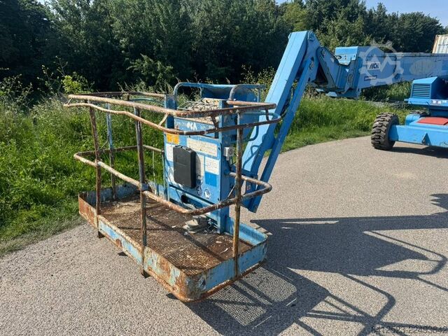 Telescopic boom lift Aichi SP 21 AJ