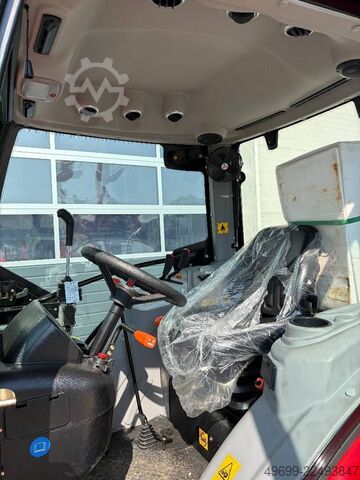 Tractor YTO NMF 704 C
