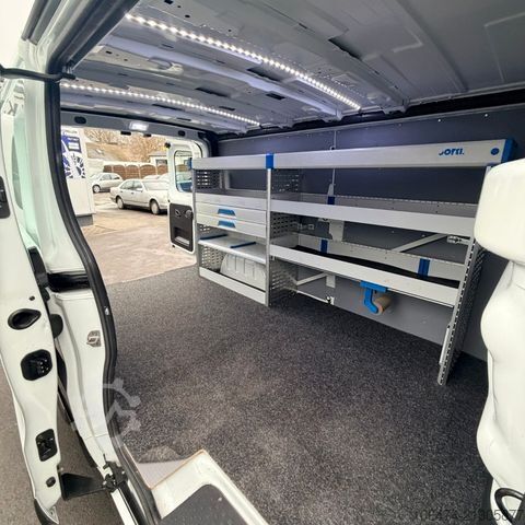 Kastenwagen RENAULT Trafic Kasten L2H1 2,9t Komfort Sortimo