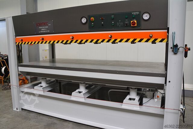 Veneer press Sormec 3000x1300 wodna