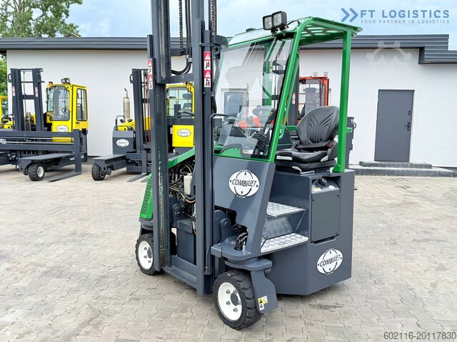 Four-way forklift Combilift CB3000 / TRIPLEX 4900MM / FREE LIFT