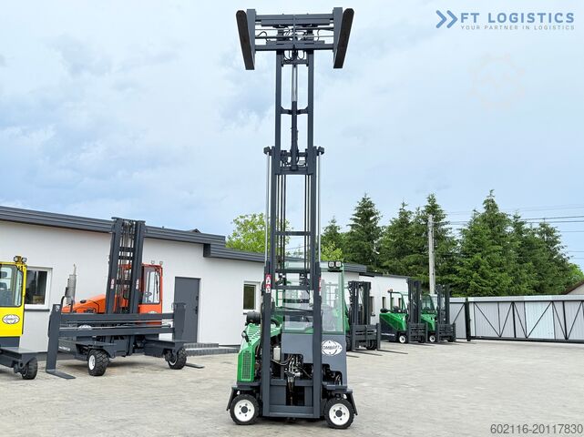Four-way forklift Combilift CB3000 / TRIPLEX 4900MM / FREE LIFT