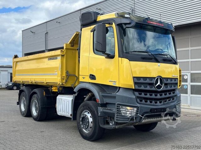 Three-sided tipper truck MERCEDES-BENZ Arocs 2648 6x4 3-Achs Kipper Meiller