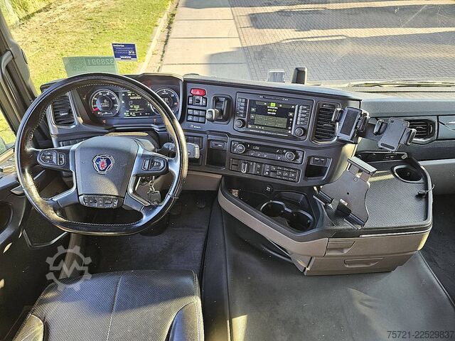 Standard-SZM SCANIA R500 6x2/4 LB MEGA RET