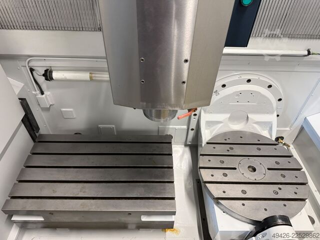 Universal machining center Spinner U5-1520