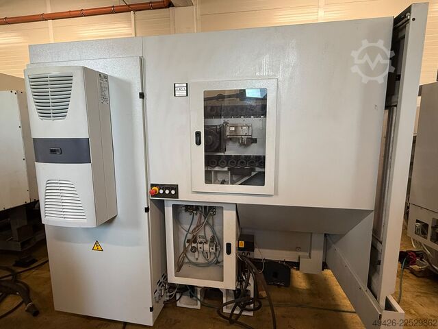 Universal machining center Spinner U5-1520