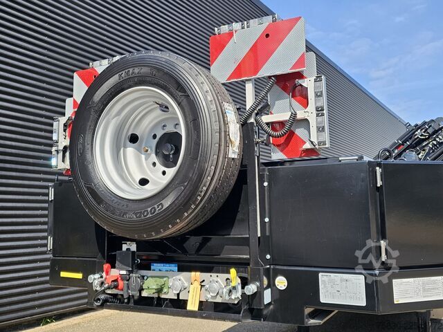 Low loader Broshuis 3ABSD / EXTENADABLE / HIAB 95 tm + JIB / ELECTR...