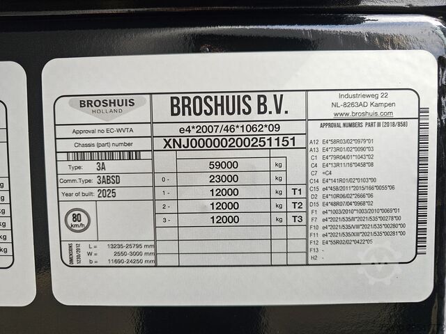 Low loader Broshuis 3ABSD / EXTENADABLE / HIAB 95 tm + JIB / ELECTR...