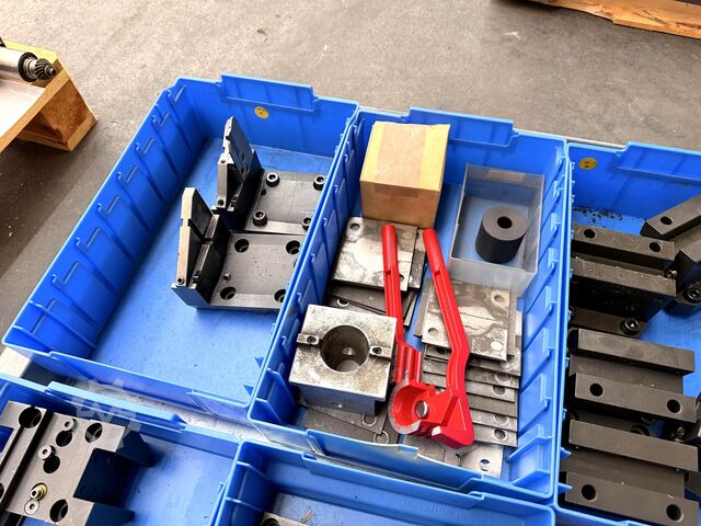 Batch of lathe tool holders nan nan