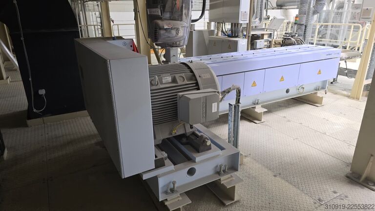 Spinnextruder Oerlikon Barmag 9E10 Spinning Extruder – BBE P13000