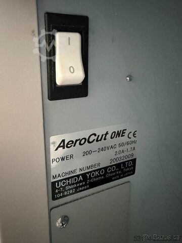 Uchida Aerocut ONE automatische Visitenkartenschneidemaschine  