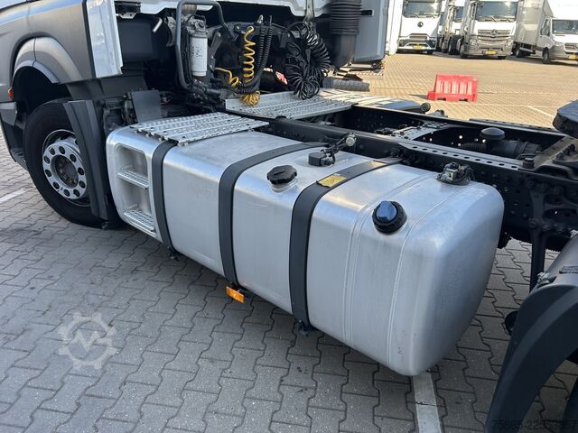 Standard tractor Mercedes-Benz Actros 1845 Gigaspace / Tacho V2 / 503 dkm / Bl...