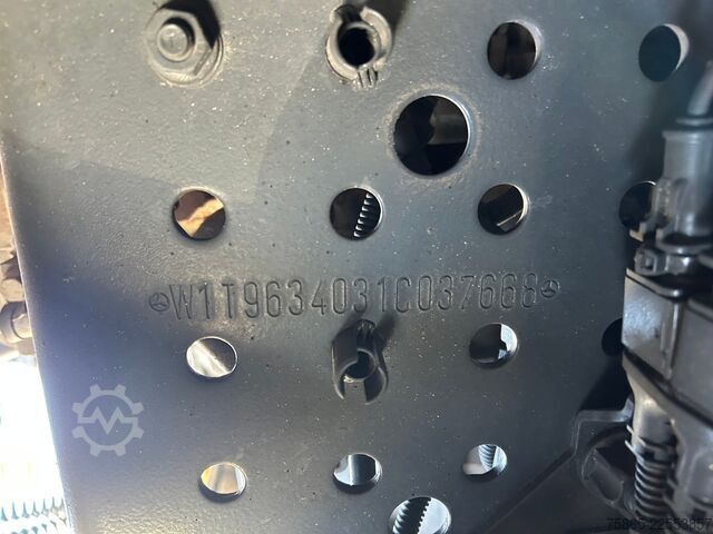 Standard tractor Mercedes-Benz Actros 1845 Gigaspace / Tacho V2 / 503 dkm / Bl...
