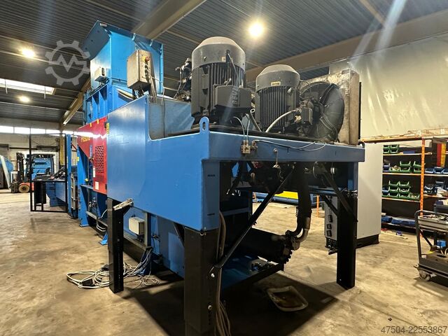 Channel baling press Presona LP 85 VH2