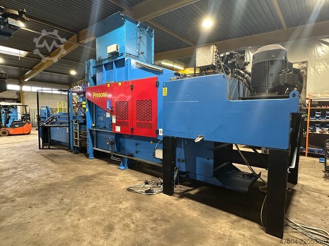 Channel baling press Presona LP 85 VH2