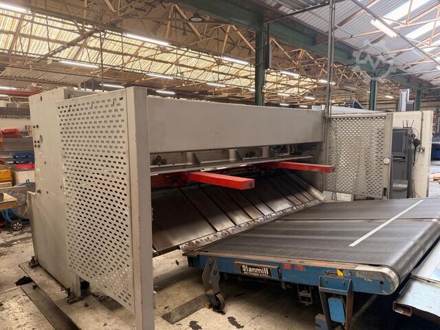 Hydraulic guillotine shear Edwards Pearson VR 5x4080