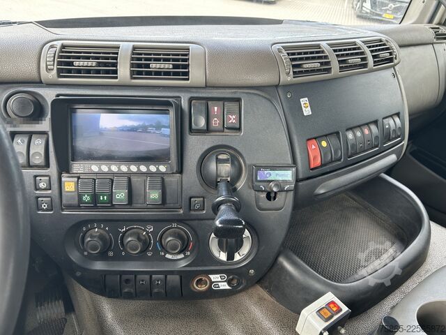 Hook arm system DAF CF 460 / Ginaf X 4243 TS 8x6 / VDL Hooklift 30 ...