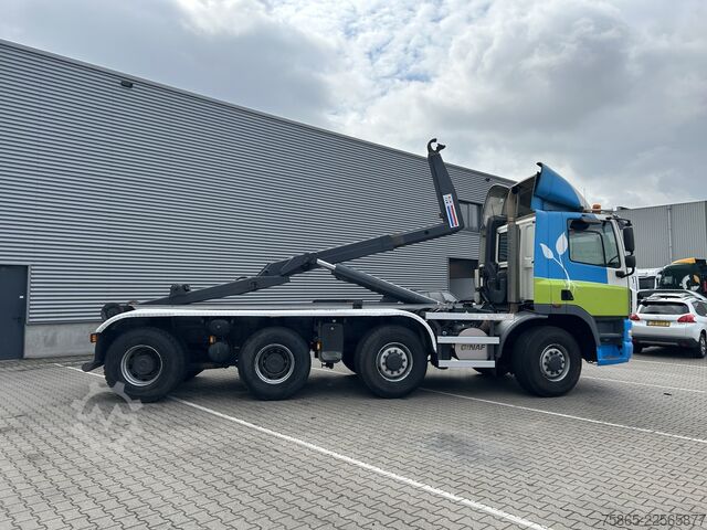 Hook arm system Ginaf / DAF CF 460 X 4243 TS 8x6 / VDL Hooklift 30 To...
