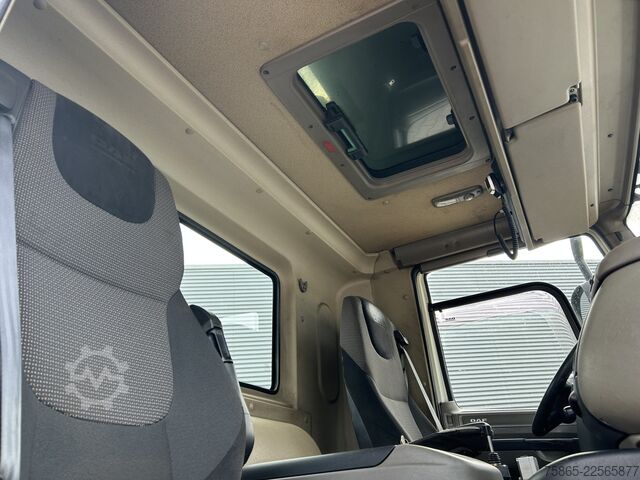 Hook arm system Ginaf / DAF CF 460 X 4243 TS 8x6 / VDL Hooklift 30 To...