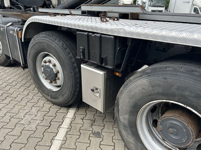 Hakenarmsystem Ginaf X 4243 TS / DAF CF 460 TS 8x6 / VDL Hooklift 30...