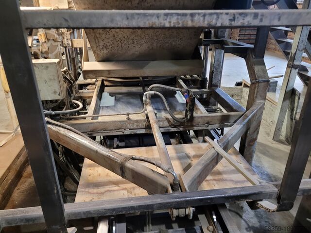 Concrete block - manufacturing plant LM and Metalika