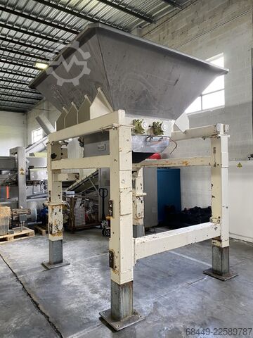 Produktvorratsbunker+Steilförderschnecke Heckmann Product aanvoerbunker + Opvoervijzel