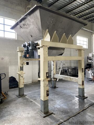 Produktvorratsbunker+Steilförderschnecke Heckmann Product aanvoerbunker + Opvoervijzel