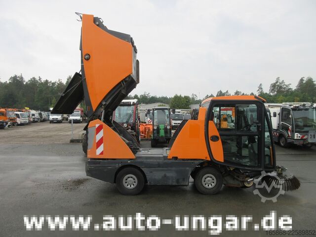 Road sweeper Johnston CN 201 Kleinkehrmaschine Euro 6 Diesel