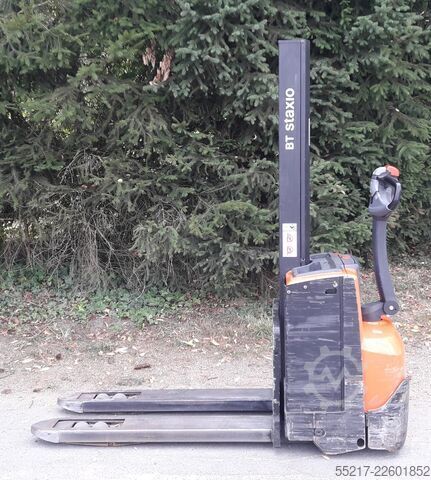 Hochhubwagen TOYOTA BT SWE 080L