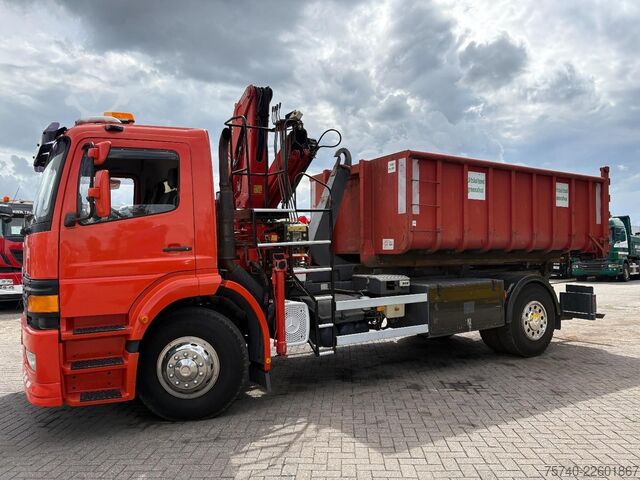 Hakenarmsystem Mercedes-Benz Axor 1928 + FASSI F110A-- 2X EXT. + HAAKARM SYS...