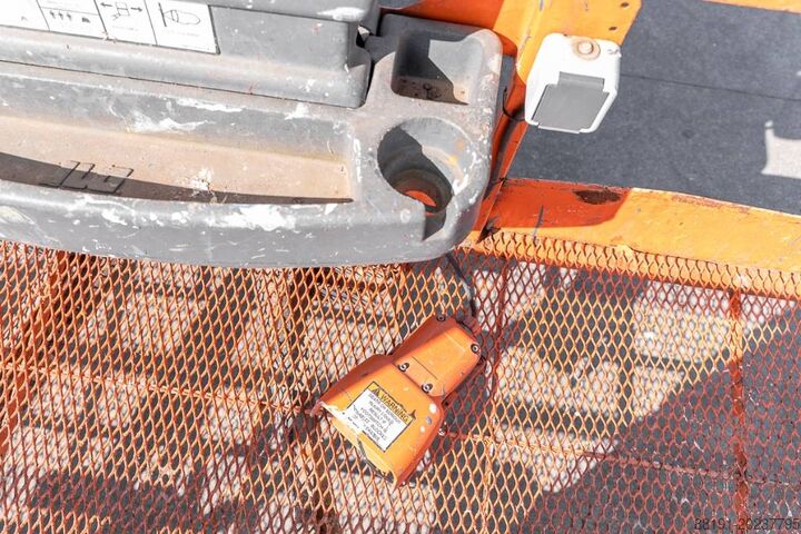 Telescopic boom lift JLG 1500 SJ