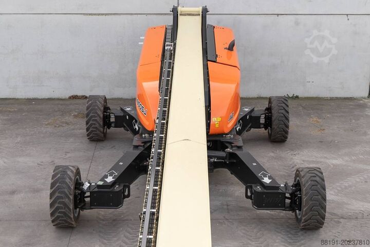 Telescopic boom lift JLG 1850 SJ