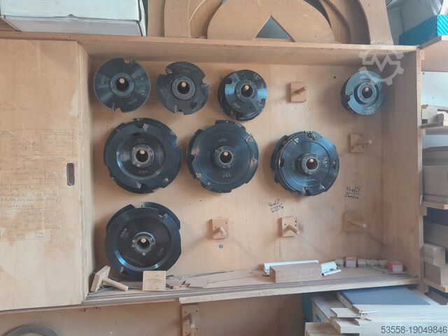 Zapfenfräsmaschine Funk