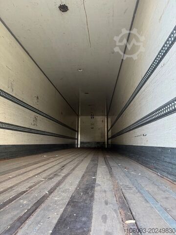 Sliding tarpaulins Groenewegen 2 ass gestuurde oplegger APK 10-2026