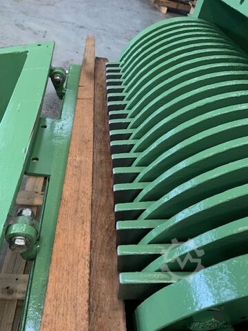 Impact shredder / flail shredder Möller Bünde SZR 1000 / 800
