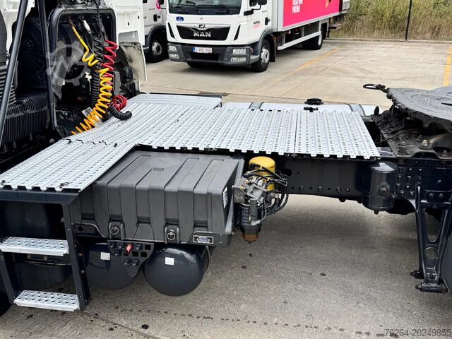 Standard-SZM MAN TGX 18.440 EURO6 (2)