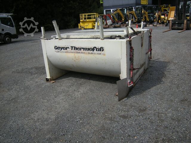 Tipper truck Geyer Thermofaß 3000