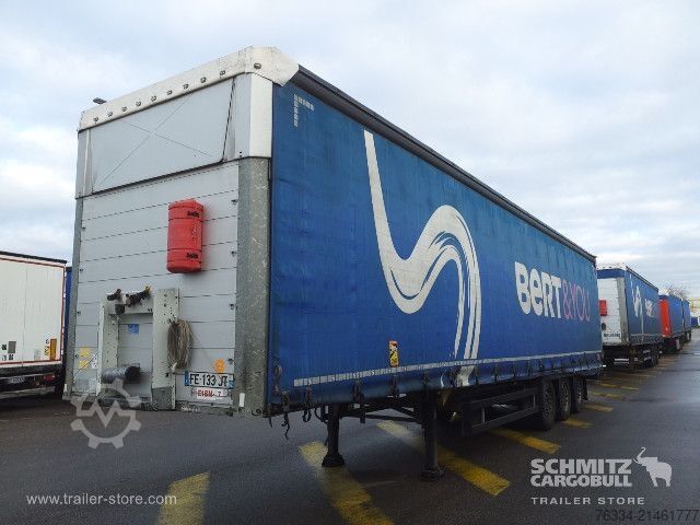 Open semitrailer with tarp Schmitz Cargobull Semitrailer Curtainsider Mega