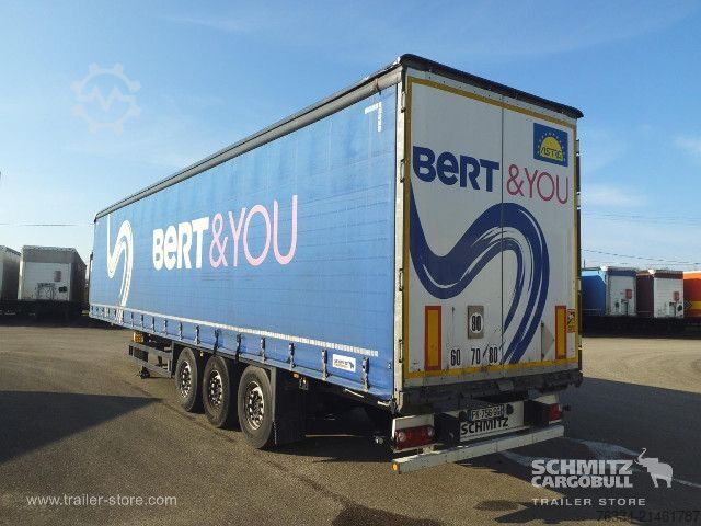 Open semitrailer with tarp Schmitz Cargobull Semitrailer Curtainsider Standard