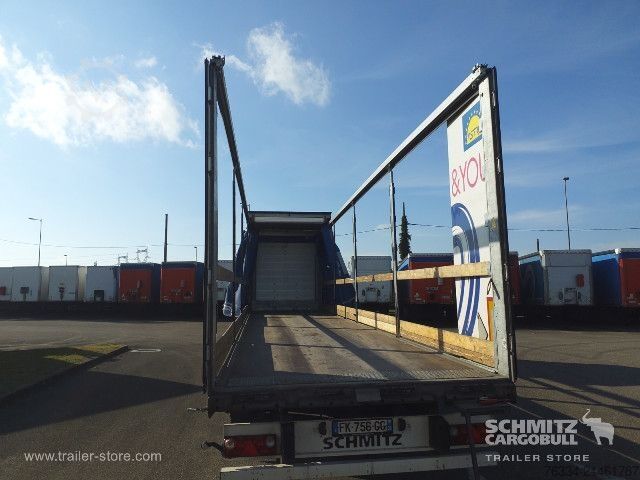 Open semitrailer with tarp Schmitz Cargobull Semitrailer Curtainsider Standard