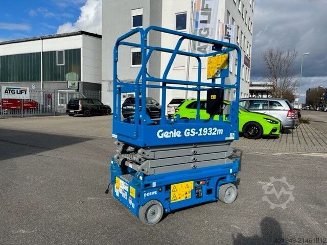Scherenarbeitsbühne Genie GS-1932m E-Drive - inkl. AGM Batterien