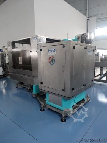 Can seamer with vacuum group CUOMO AGM4