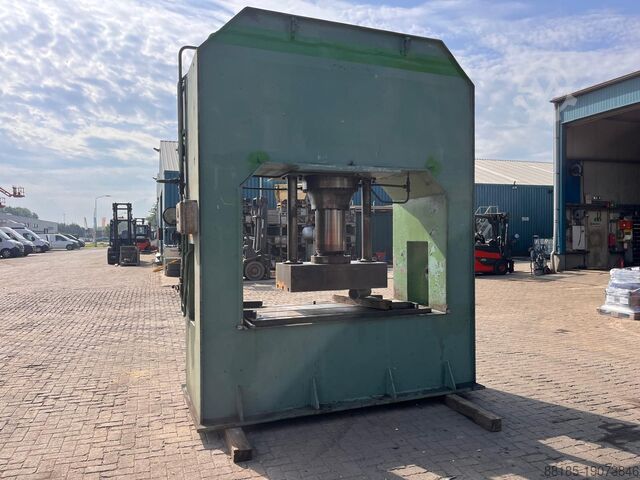 Hydraulische Presse Van De Graaf HVK-300