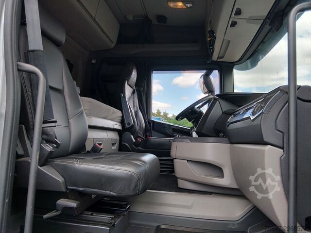 Standard tractor unit SCANIA R 500 A/NA ADR