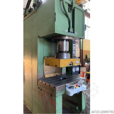 Hydraulic press MÜLLER CKD 160.1.2