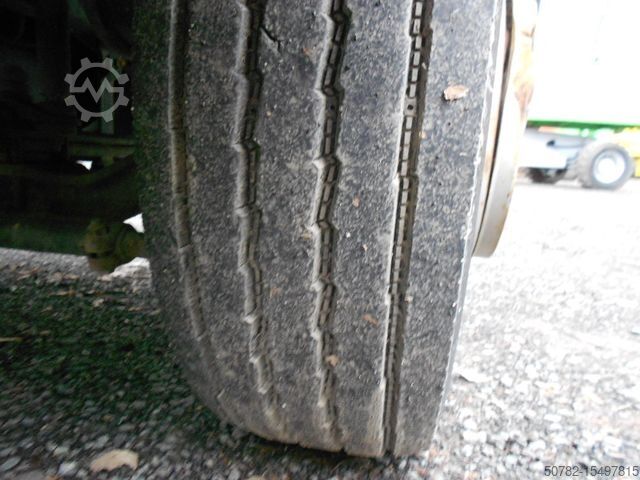 Tipper van MAN MAN LE8.150 mit Palfinger PKG7001