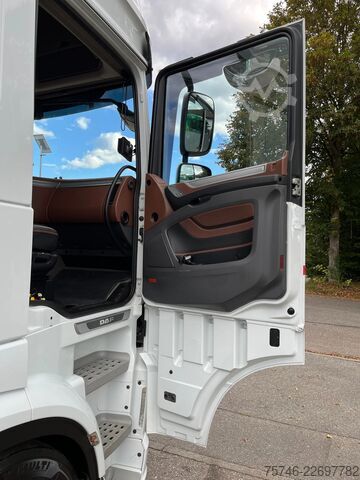 Volumen-SZM DAF XF 530 SSC 6x2/4*MEGA*Intarder*Voll*E6D